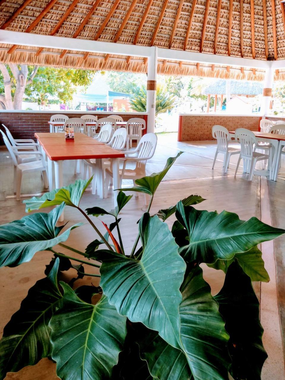 Hotel Y Club Campestre Altos Paraiso Puerto Escondido  Exterior photo