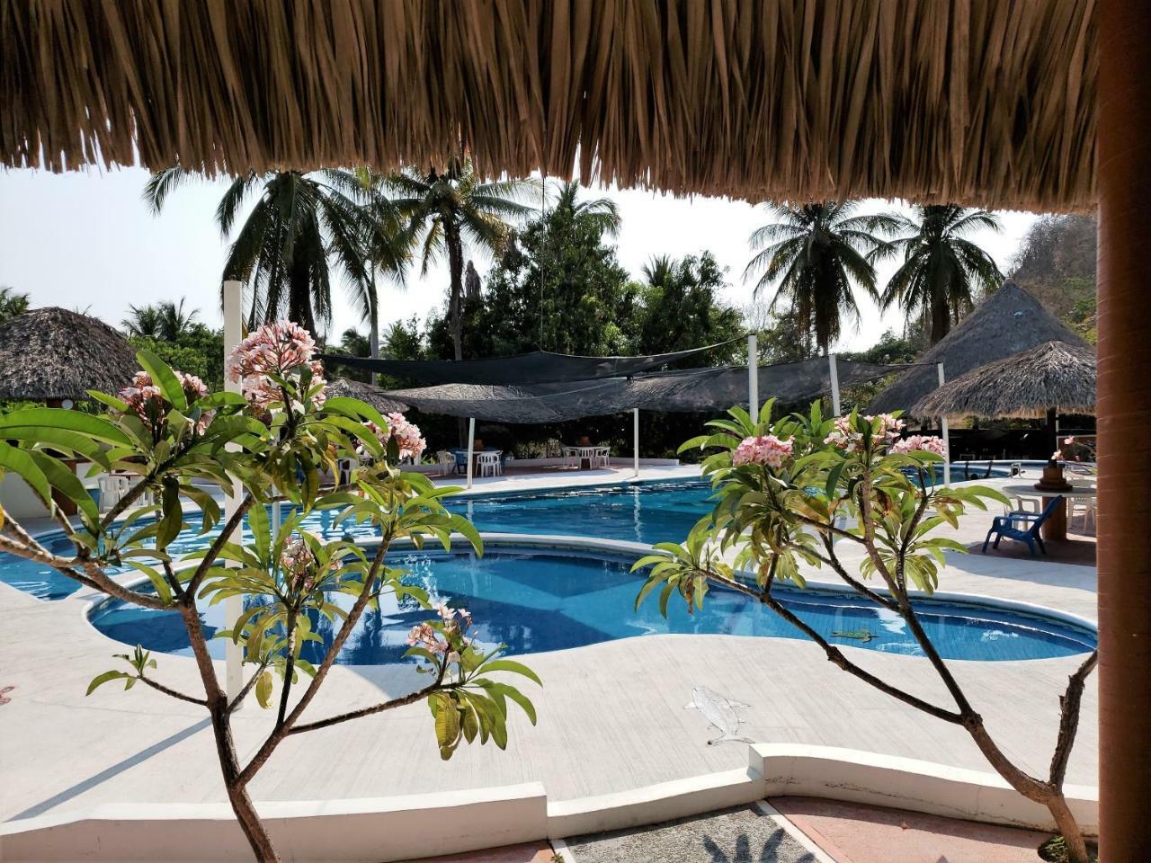 Hotel Y Club Campestre Altos Paraiso Puerto Escondido  Exterior photo